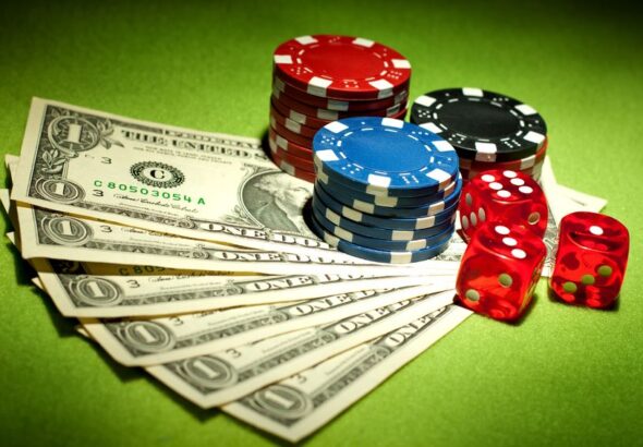 make-money-playing-casino